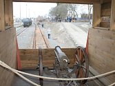Muzeum na kolejích, to je legionářský vlak, který křižuje republikou, minulý týden si jej mohli prohlédnout lidé v Bruntále, tento týden až do 27. listopadu je jeho další zastávkou nádraží v Krnově.
