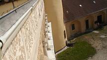 Hohenzollernové se po příchodu do Krnova rozhodli vybudovat své knížecí sídlo. Se stavbou zámku začali v roce 1531.