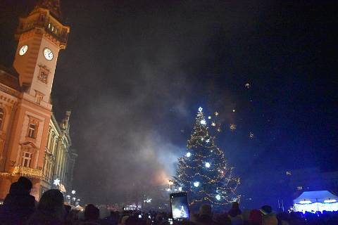 Rozsvícení stromu, Krnov, centrum, 27. listopadu 2022.