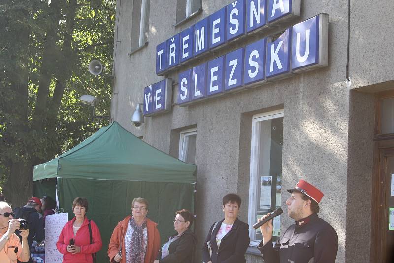 Oslavy výročí 120 let osoblažské úzkokolejky v Třemešné.