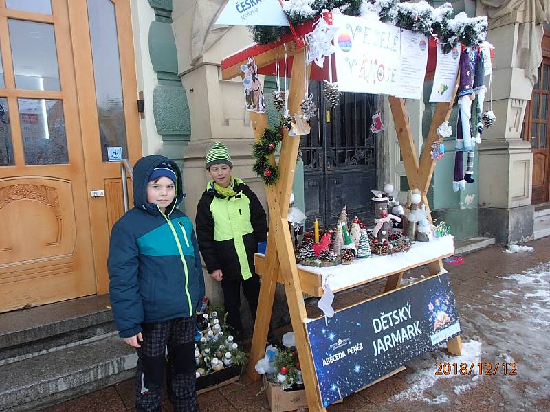 PROGRAMU Abeceda peněz se zúčastnilo Šestnáct žáků Základní školy Žižkova v Krnově. Foto: Jitka Vavříková