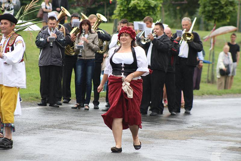 Dožínky ve Slezských Rudolticích na Osoblažsku jsou připomínkou tradic a oslavou sklizené úrody.