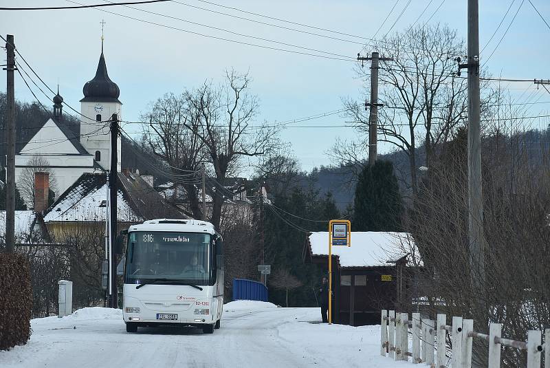 Krasov, malá podhorská obec na Krnovsku, leden 2021.