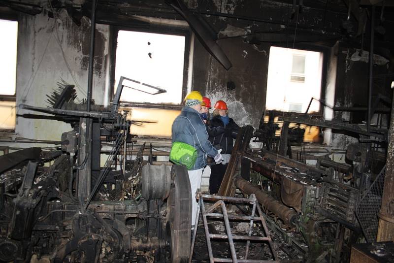 Karnola se po požáru ocitla na rozcestí. Je lepší ohořelé stroje jen zakonzervovat, udělat z nich nefunkční muzejní exponáty, nebo je zrestaurovat do provozuschopného stavu?