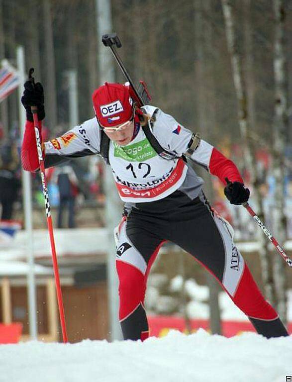 Bruntálská biatlonistka Veronika Zvařičová si na kanadském mistrovství světa doběhla pro zlato ve štafetě. 