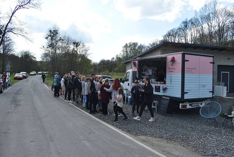 Zmrzlinový stánek Tess Gemelové z Lichnova oznámil, že bude točit zmrzlinu pro jižní Moravu.