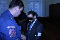 Mehmet Ö. před soudem popíral, že by chtěl svého známého zabít.