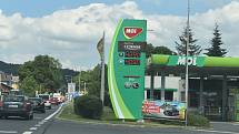 Benzínové pumpy ve Městě Albrechticích 9.8.2022.