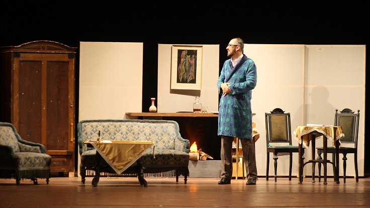 Lidové divadlo Krnov sklidilo ovace vestoje na premiéře hry Mátový nebo citron aneb Lupič v nesnázích.