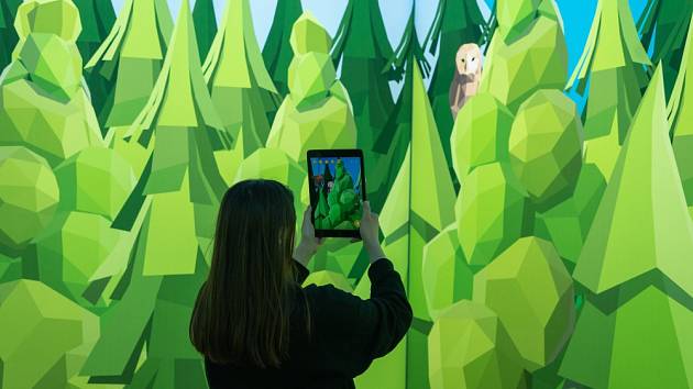 Na bruntálském zámku vznikla nové moderní expozice, která návštěvníky prostřednictvím rozšířené a virtuální reality seznámí s přírodou Jesenicka.