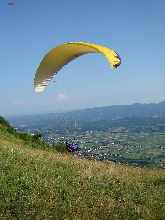 Letci z krnovského paraglidingového klubu už navštívili řadu zemí. Kromě sousedního Slovenska také Rakousko, Německo, Švýcarsko či Francii.