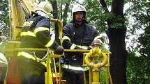 Dobrovolní hasiči z Andělské Hory vyjíždí ročně zhruba k třiceti zásahům nejen ve městě, ale i do okolních obcí. Není pro ně méně významných případů, ke všem přistupují se stejnou zodpovědností a vážností. 