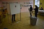 Volby 8. října 2021 v krnovském gymnáziu.