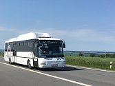 Nové autobusy na plyn nasadí nový dopravce v září na linku z Ostravy přes Opavu a Bruntál do Šumperku. Dosavadní dopravce Arriva ke konci srpna provoz ztrátové linky ukončí.