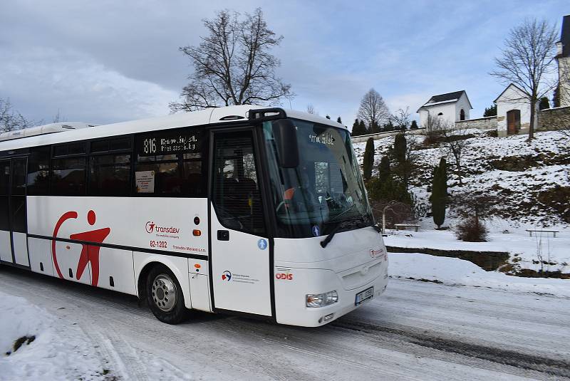 Krasov, malá podhorská obec na Krnovsku, leden 2021.