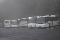Na Praděd vyjede 13 speciálních autobusů. První vyrazí už ve středu. Ilustrační foto.