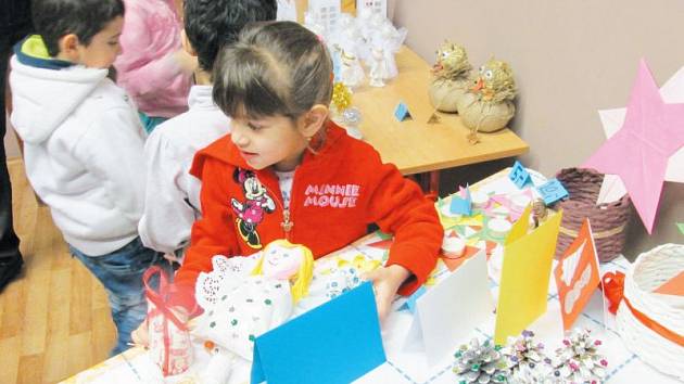 Vánoční výstavka v Krnově ukázala, co všechno dokážou handicapovaní žáci.