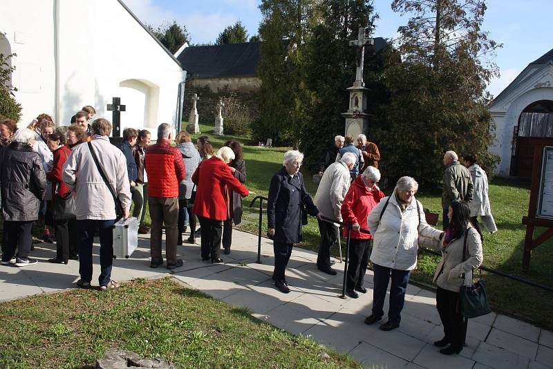 V Krasově si připomněli výročí 150 let od narození Výročí 150 let od narození olomouckého světícího biskupa Schinzela.