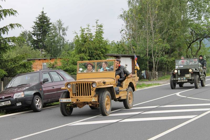 Sraz válečných vojenských veteránů ve Staré Vsi u Rýmařova. 