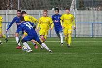 Fotbalisté TJ Řepiště v zimní přípravě porazili divizní Krnov na jeho hřišti 4:2.