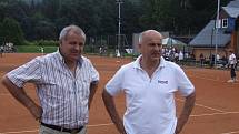 Vrbenský tenis je neodmyslitelně spojen s předsedou klubu Zdeňkem Valentou a bývalým předsedou Svatoplukem Vrbou.