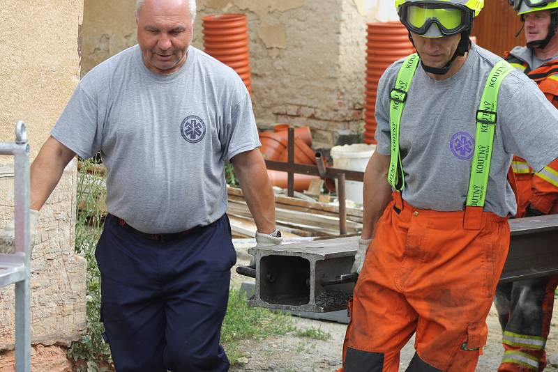 Na nádraží v Branticích 80 let sloužil výpravčímu unikátní německý zabezpečovací systém Einheit. Poslední službu měl 30. června. V červenci ho čekal  transport do železničního muzea v Ostravě.