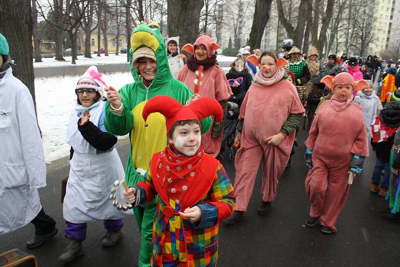 Luperkálie slavili Římané za Cézarových časů 15. února obětováním koz a psů. Krnované uchopili tento odkaz starořímské mytologie jako popeleční masopust na rozhraní pohanských a křesťanských tradic.