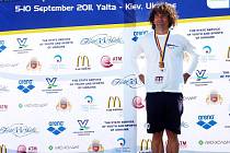 Obrovského úspěchu dosáhl na Mistrovství Evropy Masters 2011 na Jaltě bruntálský plavec Petr Gregor, který vybojoval jednu bronzovou, dvě stříbrné a jednu zlatou medaili.