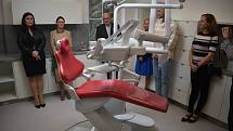 Otevírání nové zubní ordinace v Rýmařově na Poliklinice v září 2022.
