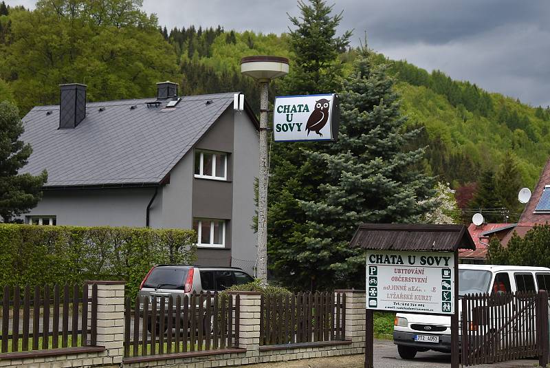 Ludvíkov žije turistickým ruchem. Milovníky Jeseníků sem lákají vyhlídky, skály, lesy a také nabídka různých typů penzionů, hotelů a restaurací.