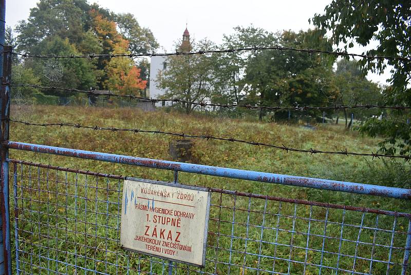 Křišťanovice s 250 obyvateli leží pět kilometrů od přehrady Slezská Harta.