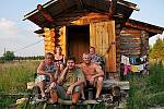 Svatopluk Chlápek se rozpovídá o své cestě do ruské Baškariji , o fenoménu ruské sauny zvané bani i o tajích místní gastronomie. Povídání v čajovně Ninive bude proloženo fotkami.