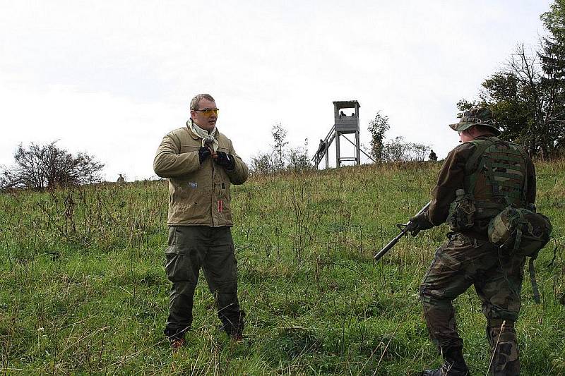 Na prostranstvích nad místní základní školou proběhlo pokračování military - airsoftové akce pod názvem Balkán. Rekonstrukce války se uskutečnila v sobotu 8. října 2011 a zúčastnilo se jí okolo pětatřiceti vojenských příznivců.