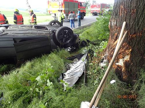 U nehody zasahovali hasiči z Krnova i Města Albrechtic.