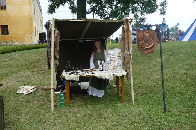 Velký lukostřelecký turnaj ve Slezských Rudolticích.