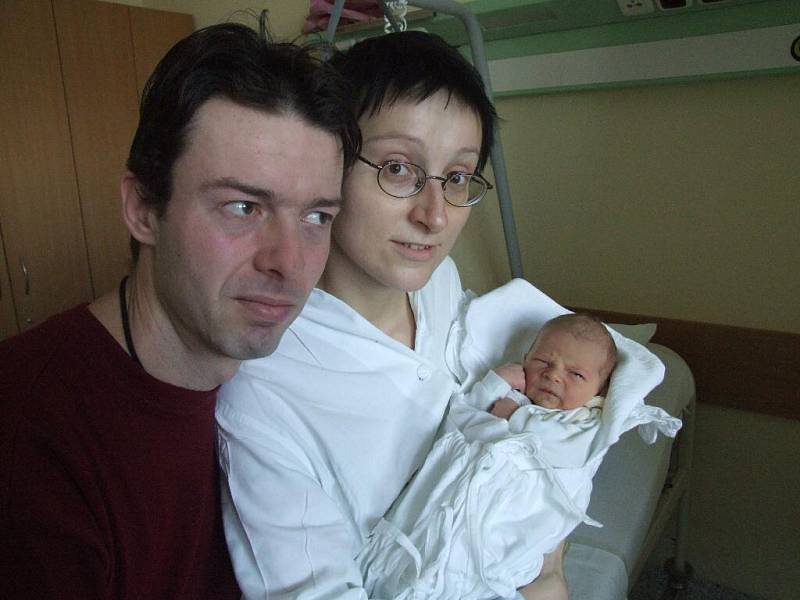 ROMAN SVATOŇ, 19.12.2007, Rýmařov, váha 3,3 kg, míra 51 cm, maminka Hana Svatoňová, tatínek Pavel Svatoň.