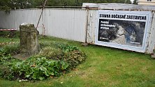 Rekonstrukce Neptunovy kašny před Švédskou zdí v centru Krnova byla dočasně zastavena. Důvodem je archeologický průzkum. Říjen 2023