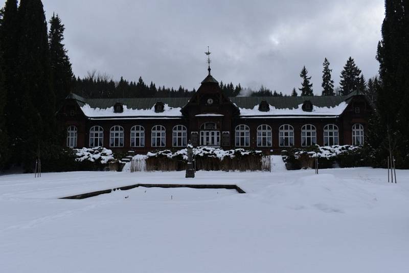 Lázeňská obec Karlova Studánka má v zimě úžasnou atmosféru.