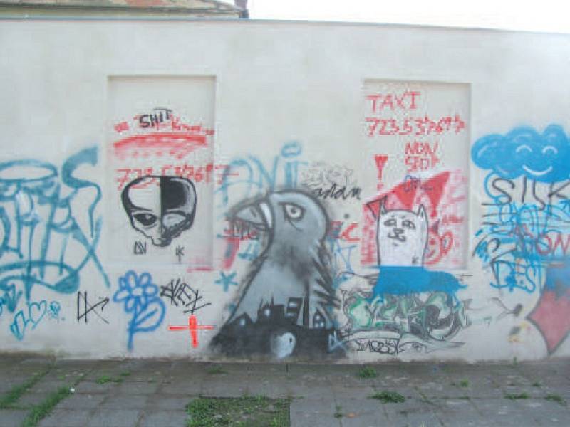 Zeď na legální graffity v Krnově na Mlynářské ulici, aktuální stav.  