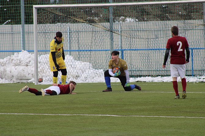 Zápas 16. kola fotbalové I.B třídy, skupiny A, Krnov B - Hlavnice 2:2. 