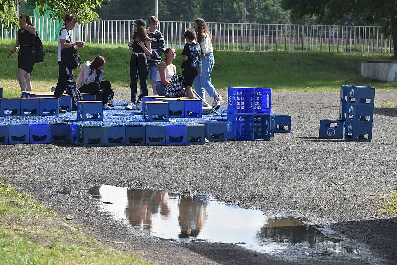 Festival Landscape hravou formou nabízí  Krnovanům zamyšlení nad městem a jeho funkcemi. Veřejné prostory oživily výstavy a umělecké instalace.