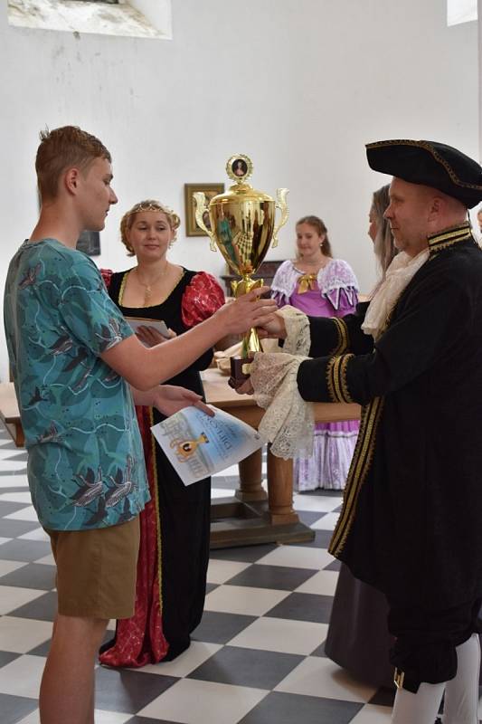 Zámek ve Slezských Rudolticích přivítal mladé chovatele, kteří soutěžili O pohár princezny Sophie.