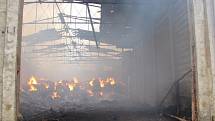 Seníku v obci Hlinka, který v neděli 6. září zachvátil požár, již nedokázal pomoci ani včasný zásah hasičů