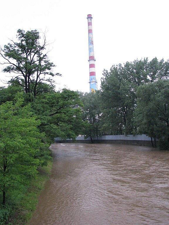 Řeka Opava v Krnově.