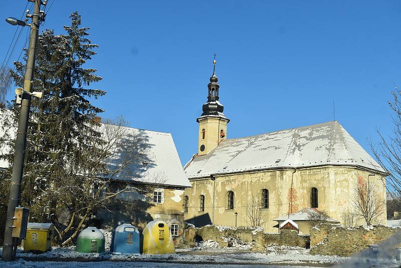 Holčovice a okolí zažívají mrazivé počasí jako v zimě. Ráno 20. listopadu 2022 zde naměřili mráz 13 stupňů pod nulou.