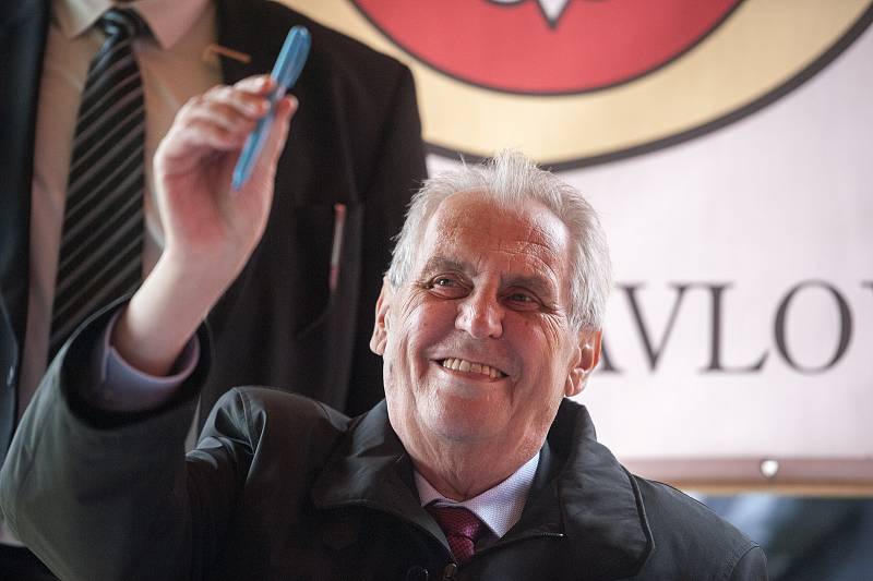 Prezident Miloš Zeman navštívil na Osoblažsku Slezské Pavlovice.