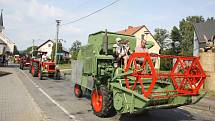 Dříve jsme byli zvyklí jezdit na dožínkové slavnosti do Polska. Nejdřív se tato tradice vrátila do Slezských Rudoltic. Rudoltické dožínky si našly řadu příznivců a dnes už patří k nejvýznamnějším událostem roku.