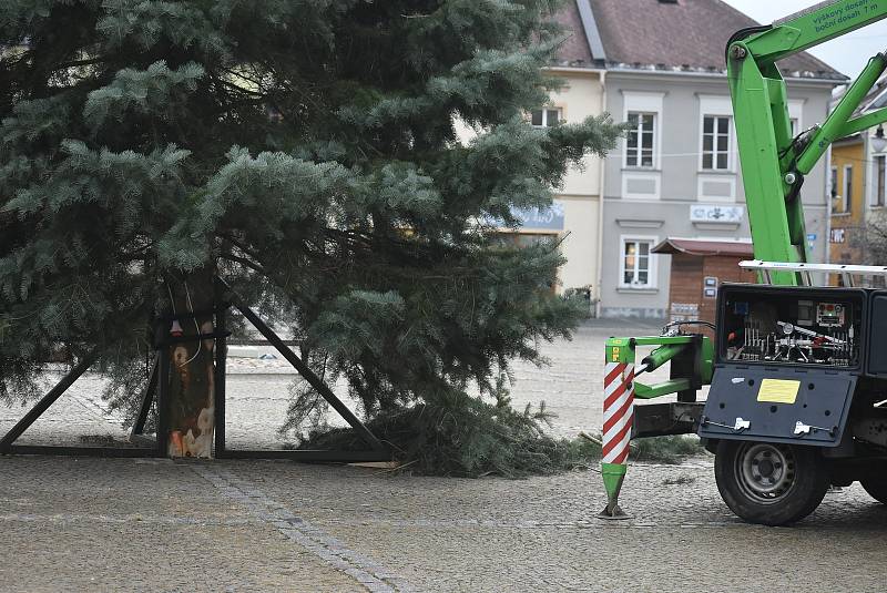 Podívejte se, jaká adventní atmosféra zavládla v centru Bruntálu.