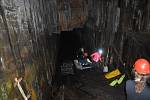 Jezerní důl neboli Rodrigezův hrob převzalo do své správy město Budišov nad Budišovkou. Připravuje projekt, který umožní vozit v podzemí turisty na lodičkách. 14.5. 2022