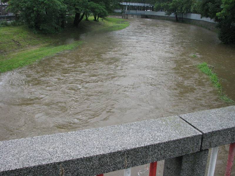 Řeka Opava v Krnově.